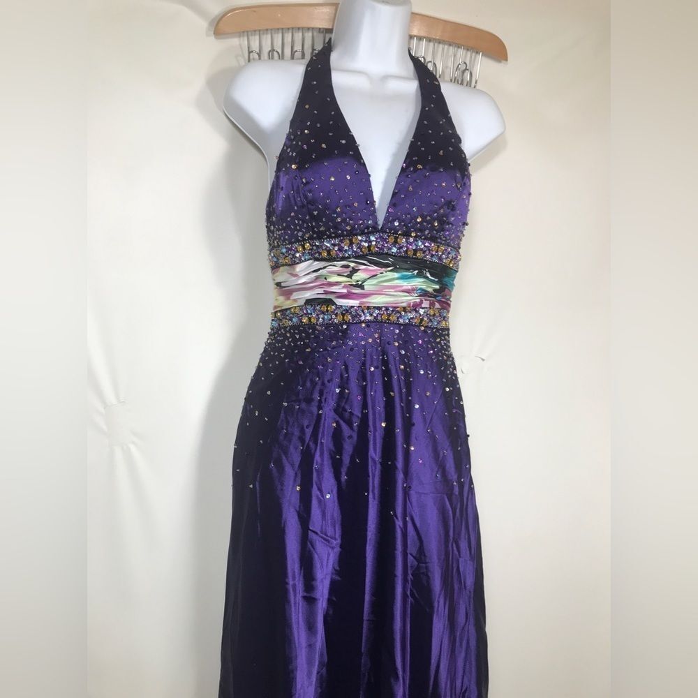 Colors Brand Halter Purple White Floral Long Prom Party Dress Size 6